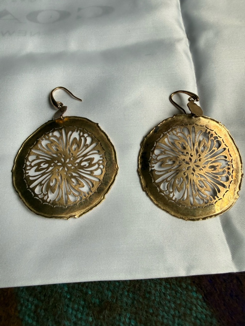 Gold Filigree Round Drop Earrings - Women Jewelry